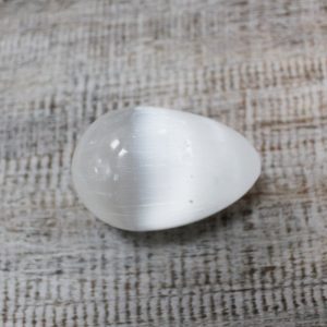 Ovo de selenite 5  6 cm